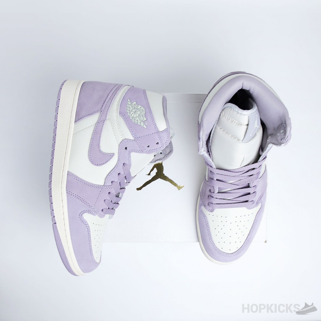 pale ivory jordan 1